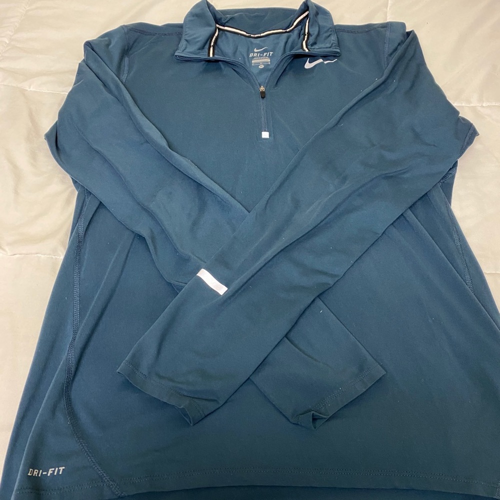 $15, Nike quarter zip